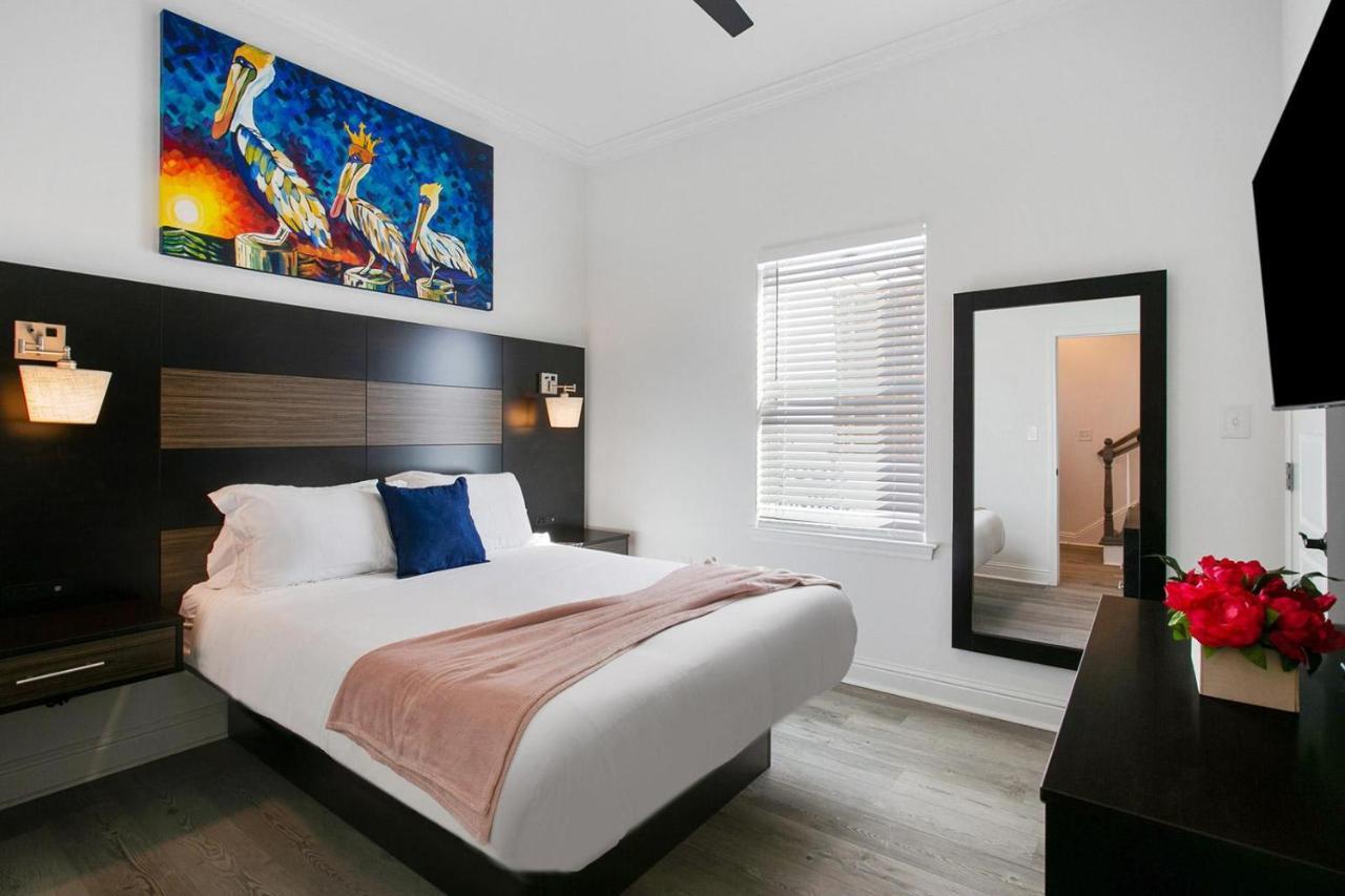 647 S Tonti New Orleans